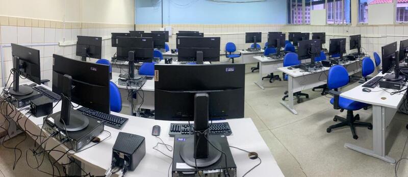 Laboratório de informática reestruturado
